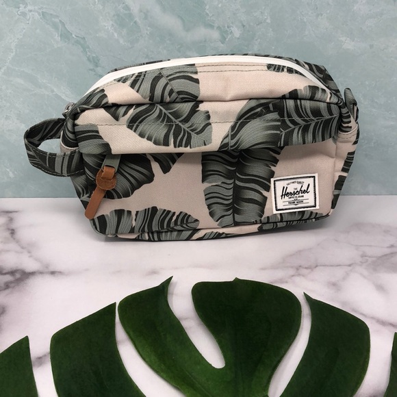 herschel makeup bag